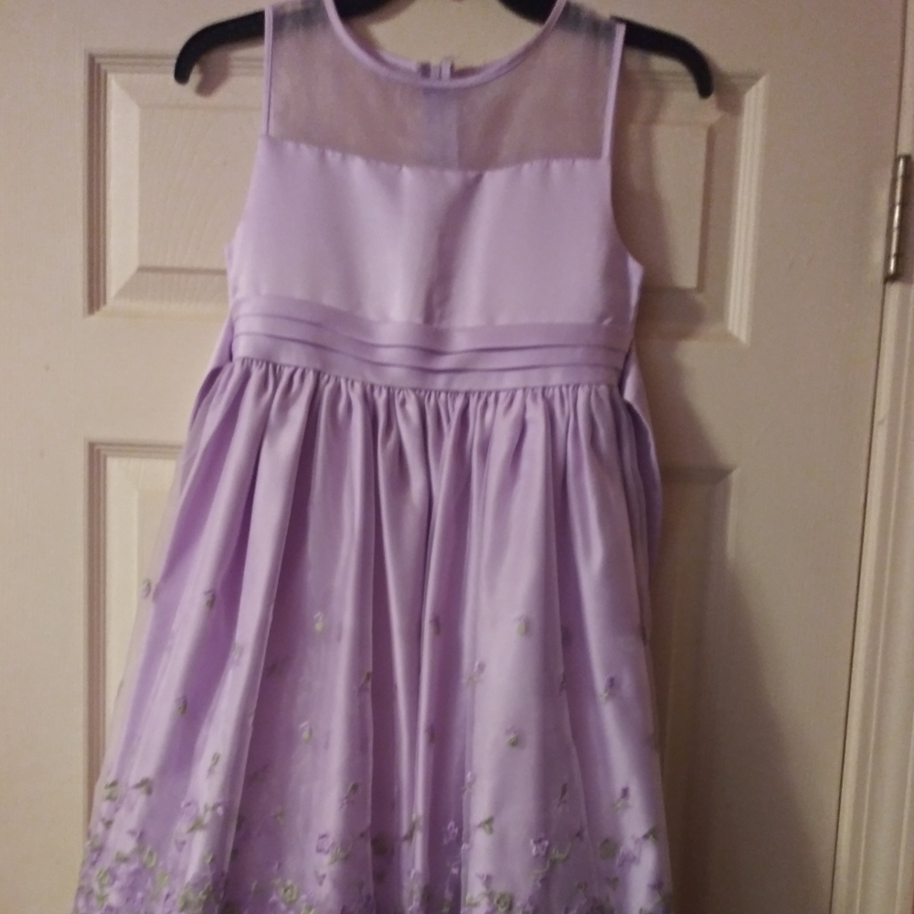 Girls dress